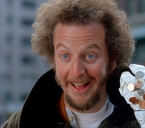 Home Alone Thief Cast Claims Donald Trump Drank up to US$7,000 While ...