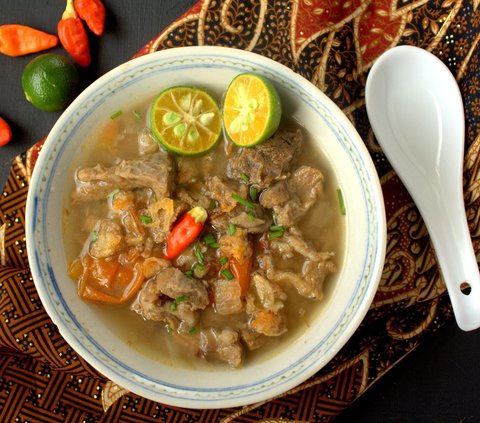 Weekend Comfort Food Recipe, Clear Soto Bandung Soup