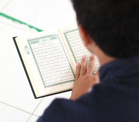40 Quotes Motivation Memorizing the Qur'an, Inspiring and Strengthening Spirit