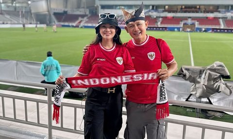 Potret Fitri Carlina Bareng Para Pemain Timnas, Bikin Iri Netizen