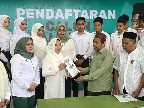 Diterpa Isu Pecah Kongsi, Bupati dan Wakil Bupati Mojokerto Berebut Rekomendasi Pilkada dari PKB