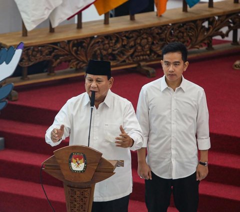 Pengamat Sebut Jokowi Lebih Baik Titip Nama daripada Ikut Campur Penyusunan Kabinet Prabowo