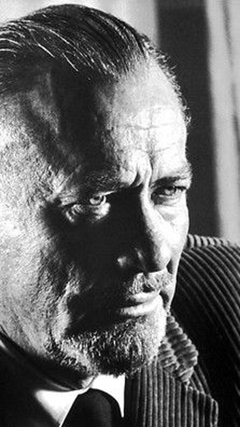 <b>Mengenal Sosok John Steinbeck</b>