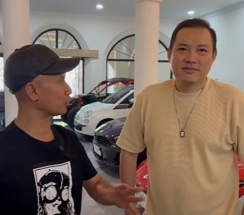 Berkah Usai Pandemi, Bos Oleh-oleh Terbesar di Indonesia Ajik Krisna Kini Buka Showroom Mobil Mewah