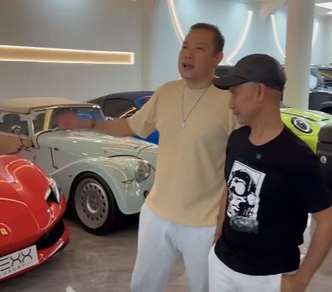 Berkah Usai Pandemi, Bos Oleh-oleh Terbesar di Indonesia Ajik Krisna Kini Buka Showroom Mobil Mewah