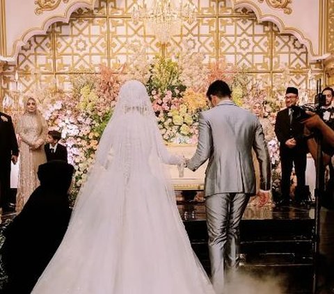 Momen Pernikahan Cucu Perempuan Habib Luthfi bin Yahya, Pengantinnya Cantik Banget Bak Princess