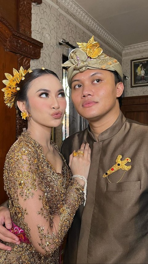 Mahalini's appearance in the Mepamit traditional ceremony was successful in making people amazed. It's no wonder that many people praised Rizky Febian's future wife.
