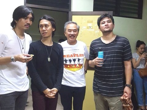 Potret Jadul Grup Band Sheila on 7 di Ulang Tahun Ke-28 jadi Sorotan