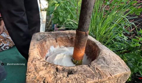 Opak Kolontong Jadi Camilan Renyah Khas Bandung Barat