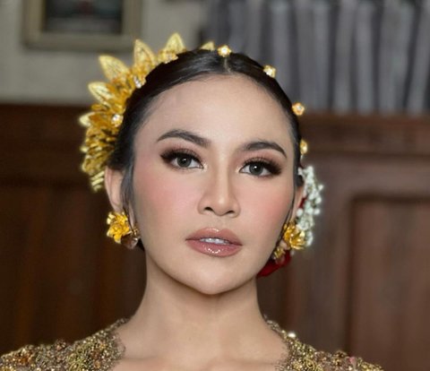 Mahalini's Detailed Makeup at the Mepamit Ceremony Makes the Bride's Aura Radiate