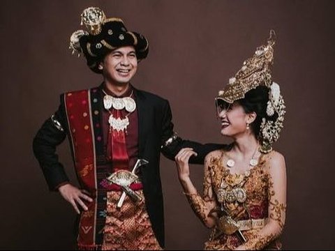 Potret Raditya Dika dan Anissa Aziza di Momen Anniversary Pernikahan ke-6, Banjir Komentar Kocak dari Netizen