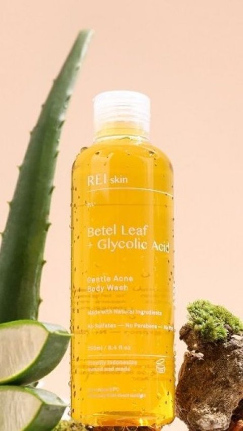 9. Skin Betel Leaf + Glycolic Acid Gentle Acne Body Wash<br>