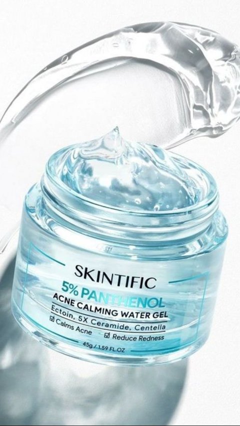 10. Skintific 5% Panthenol Acne Calming Water Gel