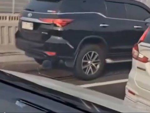 Viral Moment of Fortuner and Elf Accident on MBZ Toll Road, Official License Plate Changes to Civilian