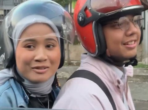 Viral Momen Dua Sejoli Disapa Ridwan Kamil di Lampu Merah, Minta Didoakan Menikah Tahun Depan