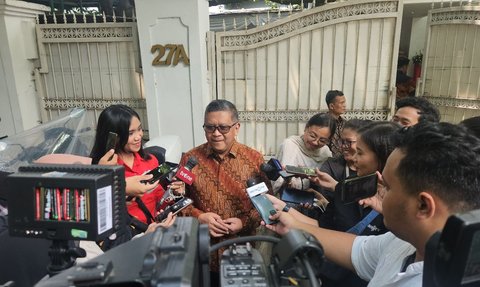 Hasto Sebut Ganjar Deklarasikan Oposisi Seiring dengan PDIP