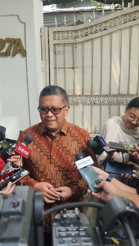 Hasto Sebut Ganjar Deklarasikan Oposisi Seiring dengan PDIP