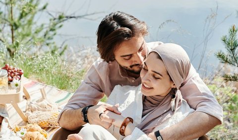 Adab Suami-Istri dalam Islam
