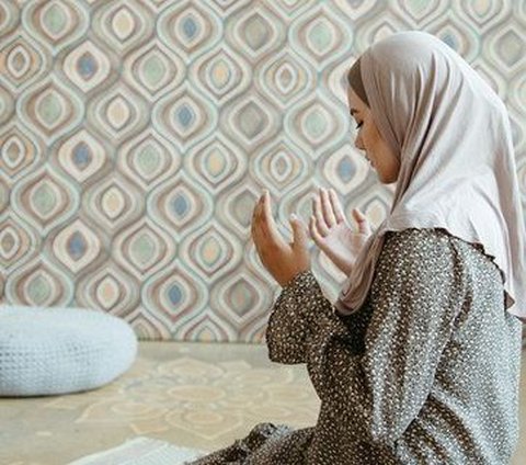 70 Wise Islamic Words About Muslim Women, Becoming a Daily Guide
