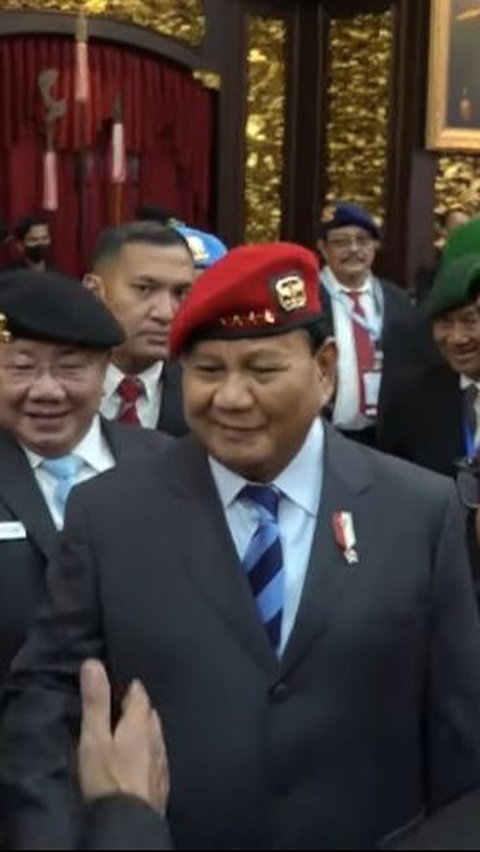 Momen Prabowo Bertemu Jenderal Teman Satu Kamar, Diberikan Kata-kata Luar Biasa<br>