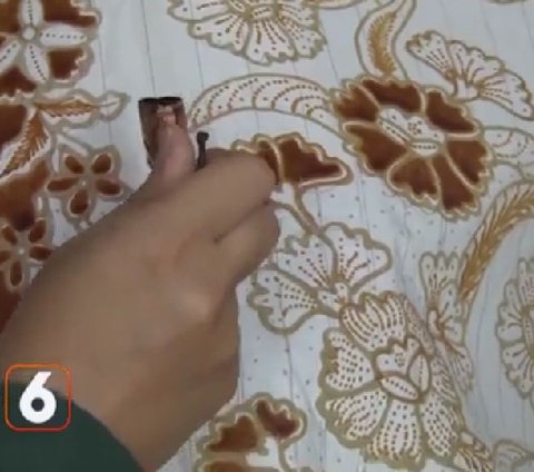 Mengunjungi Sentra IKM Batik Mojokerto, Belajar Bikin Batik Majapahit hingga Belanja Nyaman di Satu Tempat