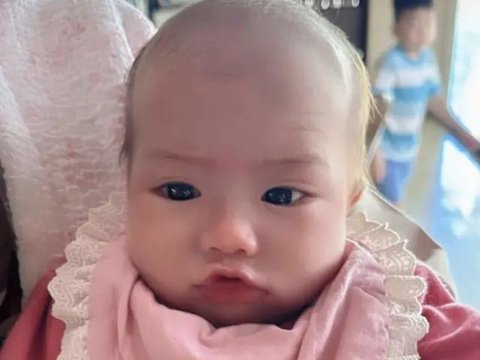 Foto-foto Jessica Mila Liburan di Bali Bersama Sang Buah Hati, Potret Lucu Baby Kyarra Bikin Salfok