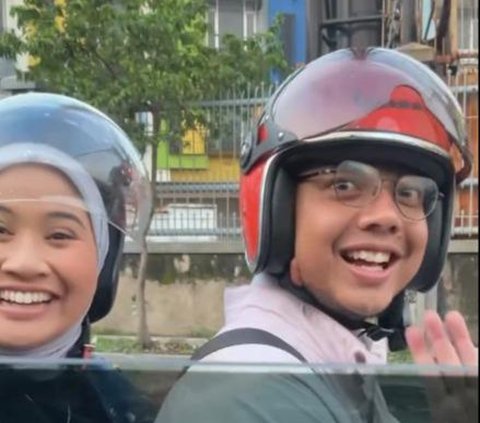 Romantic Moment of Lovers Caught on Camera by Ridwan Kamil, Unexpected Blessing: Borrowed Bridal Car and Ready to be a Witness to the Wedding