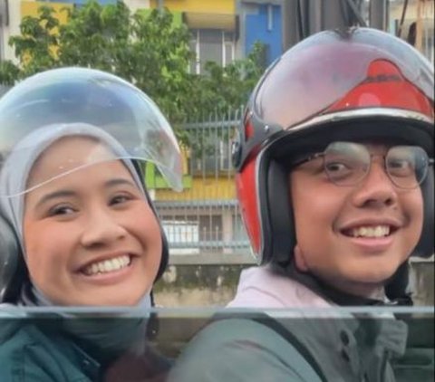 Romantic Moment of Lovers Caught on Camera by Ridwan Kamil, Unexpected Blessing: Borrowed Bridal Car and Ready to be a Witness to the Wedding