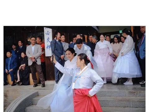 8 Potret Cantik Beby Tsabina saat Hadiri Anniversary Pernikahan Calon Kakak Ipar di Korea Selatan, bak Pasangan Drakor Bersama Calon Suami
