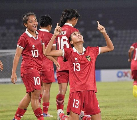 Beautiful Goal by Indonesian U-17 Women's National Team Striker Claudia Scheunemann in Match against the Philippines, AFC Gives her the Super Woman Title