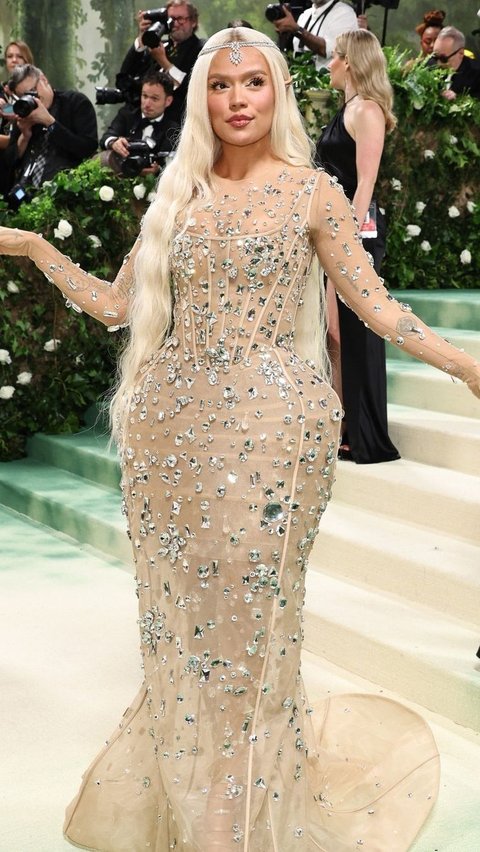 10 Best Dress Gelaran Met Gala 2024, Mulai dari Gaun Super Cantik Zendaya hingga Gaun Pasir Unik Tyla