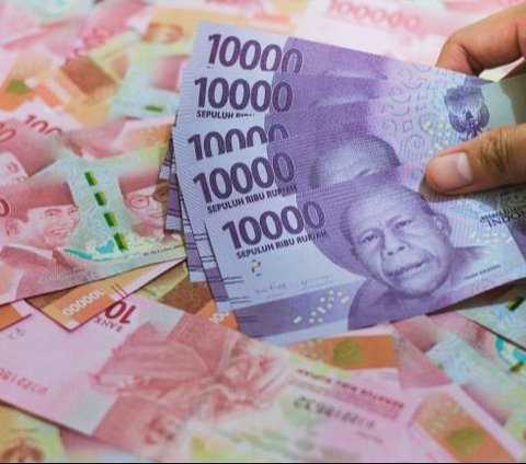 Rupiah Melemah ke Rp16.095 per Dolar AS di Pagi Hari