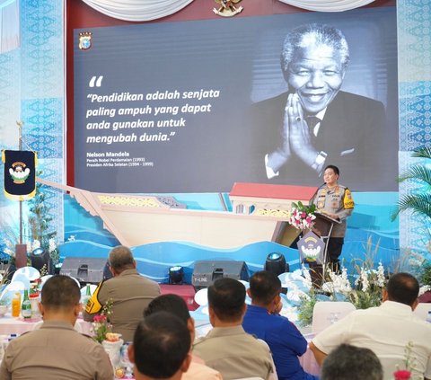 Jenderal Bintang Dua Polri Ini Bicara Generasi Emas 2045, Singgung Pendidikan Anak