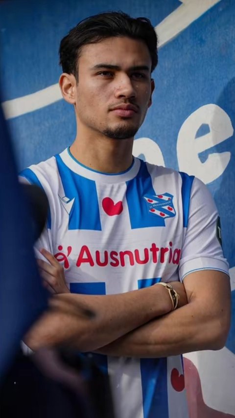 Sc Heerenveen, klub tempat Nathan bermain, mendapatkan pujian dari pecinta bola Indonesia karena mengizinkan Nathan untuk membela Timnas Indonesia di Piala Asia U-23.