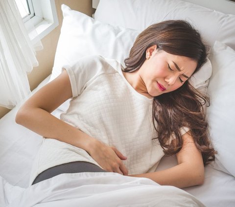 Causes of Severe Stomach Cramps After Delivery