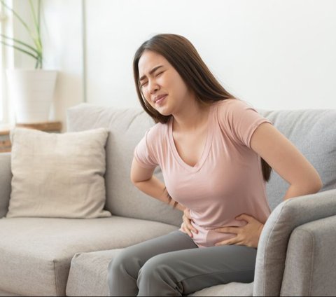 Causes of Severe Stomach Cramps After Delivery