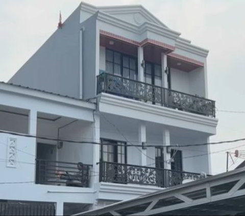 Portrait of Mpok Alpa's Luxury House, Who is Now Pregnant with Twins, Once Simple Now Becomes a Sultan