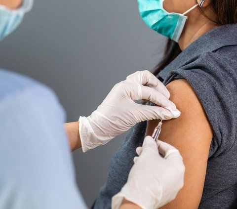 Penjelasan Ahli Kesehatan Usai Heboh Efek Samping Vaksin AstraZeneca hingga Ditarik dari Peredaran
