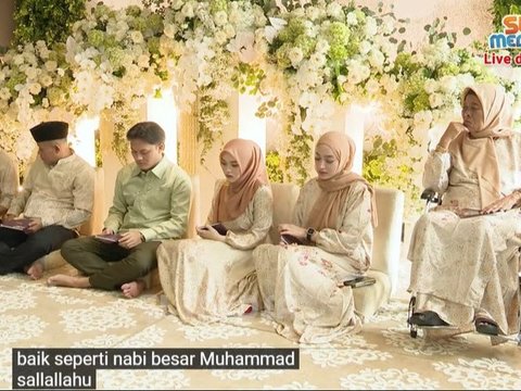 Makin Dekat dengan Keluarga Sule, ini Potret Santyka Fauziah saat Hadir di Pengajian Jelang Pernikahan Rizky Febian & Mahalini