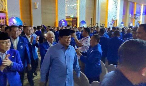 Partai Amanat Nasional (PAN) berharap mendapat jatah menteri lebih banyak dari perkiraan.<br>