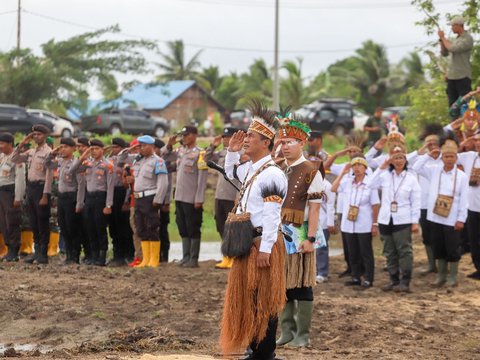 Mentan Amran Pimpin Upacara Hari Lahir Pancasila di Merauke