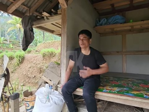 Anak Sukses jadi Penyanyi & Kaya Raya, Sang Ayah Tak Gengsi Nyangkul di Sawah