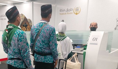 Selain itu, mulai tahun 2023, calon jemaah haji juga harus melakukan perekaman biometrik menggunakan aplikasi Saudi Visa Bio.