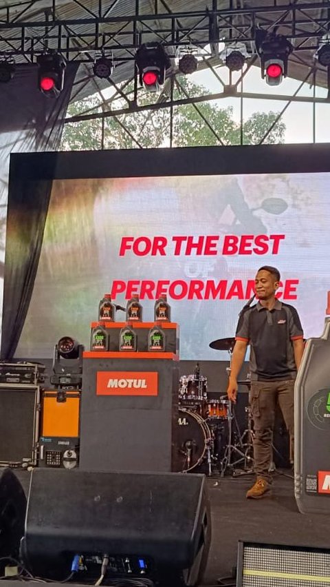 Motul meluncurkan oli motor terbaru yang cocok digunakan baik untuk sehari-hari maupun saat petualangan