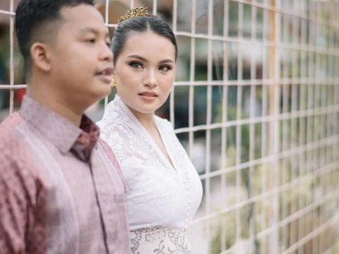 Momen Bahagia Komika Dustin Tiffani Melamar Gadis Cantik, ini Sosoknya