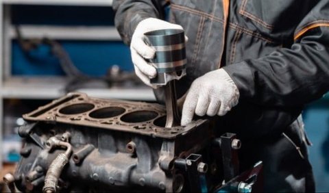 Mobil Perlu Turun Mesin Jika Terdapat Tanda-Tanda Lain