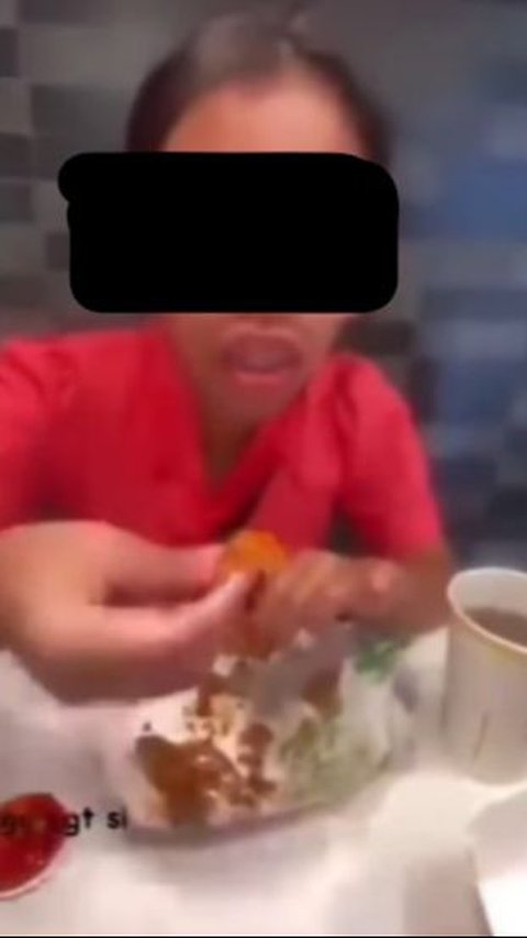 Viral Remaja Sedang Makan di Restoran Cepat Saji Sambil Hina Anak Palestina, Ini Klarifikasi Pihak Sekolah<br>