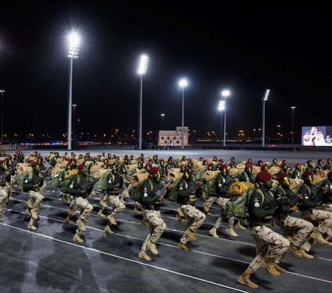 FOTO: Aksi Militer Arab Saudi Pamer Kekuatan Jelang Pengamanan Ibadah Haji