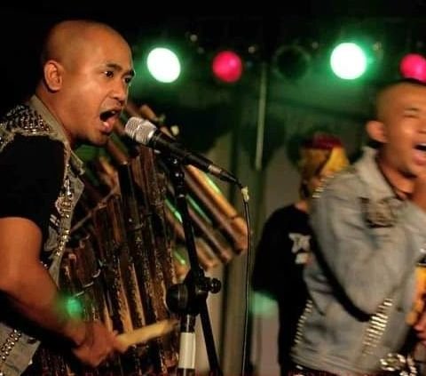 Belajar dari Grup Musik Serdadu Bambu asal Sumedang, Buktikan Musisi Punk Bisa Berbudaya