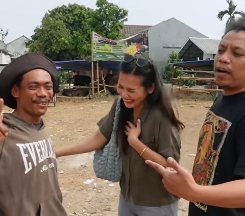 Indah Permatasari Istri Arie Kriting Buka Usaha Hewan Sapi 'Saya Sekarang Jadi Juragan Sapi'